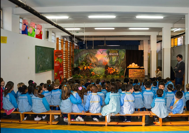 teatro-infantil-para-colegios-y-ayuntamientos-dinosaurios-14b